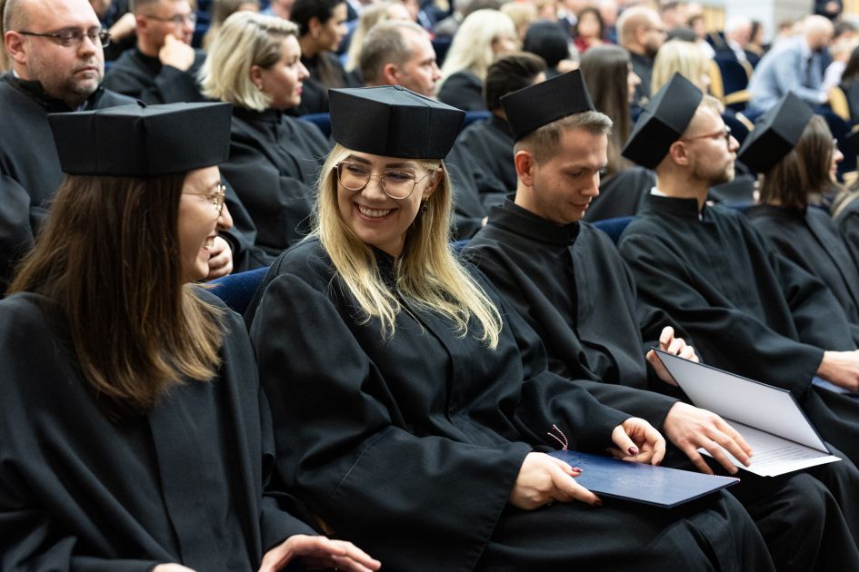 Uroczyste Promocje Doktorskie - Grudzień - 2023 - Aktualności - Centrum ...