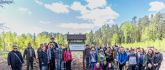 Sadzenie lasu przez pracowników i studentów w Lasach...