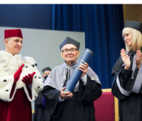 Ed. Marian Turski holds an honorary doctorate at UMCS