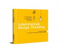 Pracownicy WE współautorami podręcznika o design thinking