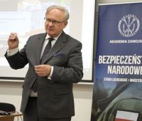 Gościnny wykład prof. Marka Pietrasia w Akademii Zamojskiej