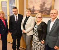 Estabelecimento de cooperação com o Liceu Mediterrânico...