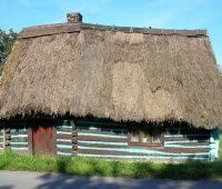 Pod słomianą strzechą