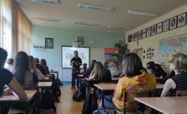 Lecture of dr. Czernichowski in local secondary school