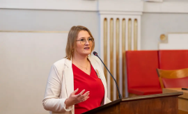 Dr Ewelina Kancik-Kołtun na konferencji w Słowacji 