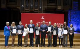 Studenci UMCS ze Stypendiami Marszałka Województwa...