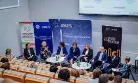 XI Lubelskie Forum Bibliologów Informatologów i...