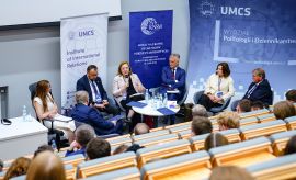Konferencja pt. "Rozszerzanie UE czy pogłębianie...