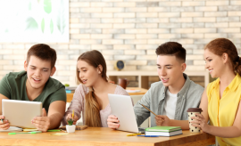Stypendia dla studentów II roku