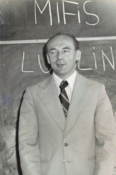 Prof. dr hab. Zdzisław Cackowski