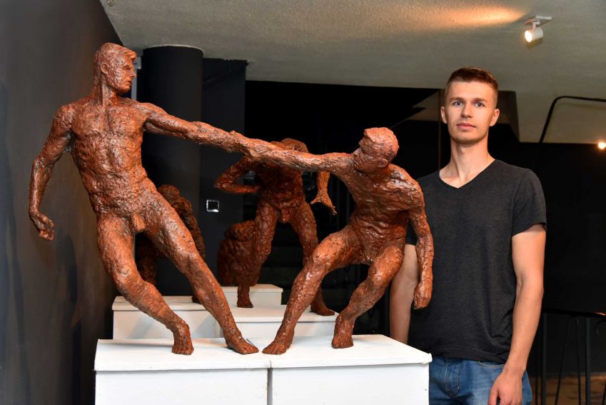 Rzeźba – konfrontacje rzeźbiarskich materii
