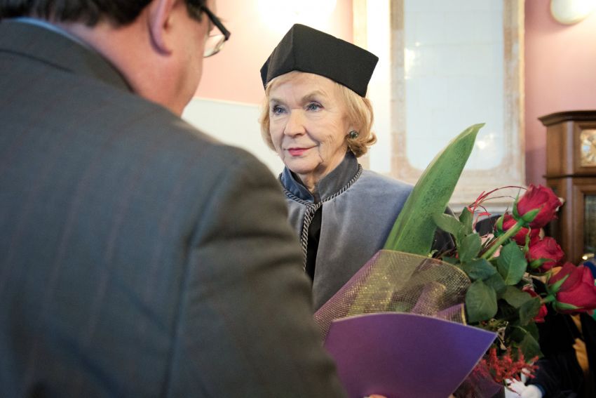 Prof. Teresa Łoś-Nowak doktorem honoris causa UMCS