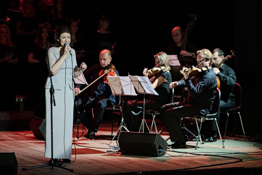 Koncert "Madame Curie" w Chatce Żaka