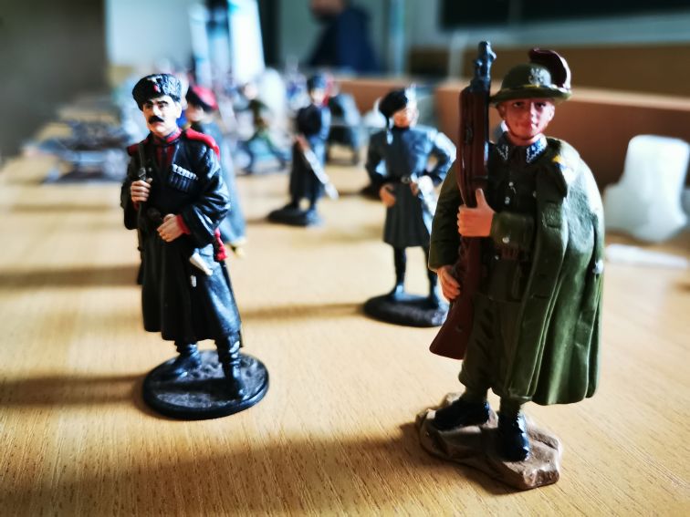 Świat miniatury wojskowo-historycznej.jpg