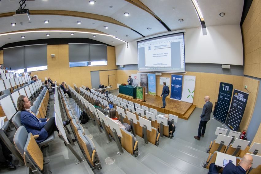 Konferencja naukowo-biznesowa CCE-CIS 2022 