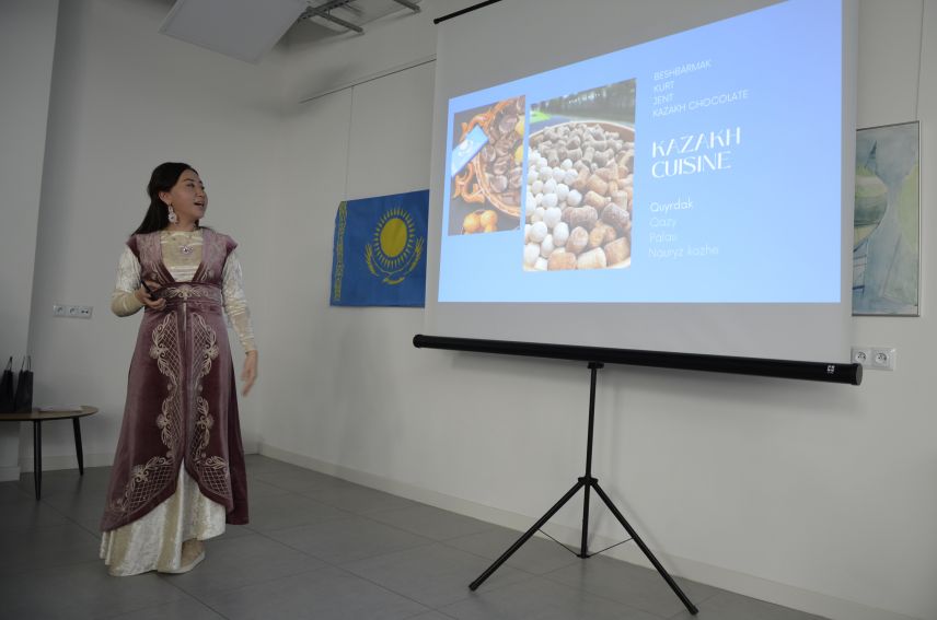 Kazakhstan - Cultural Meetings with #UMCS