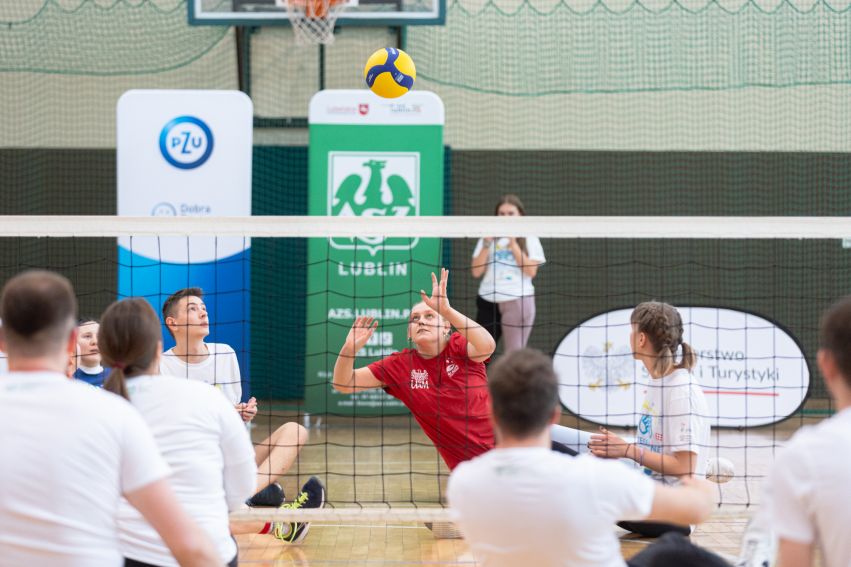 Integracyjne Mistrzostwa Polski - siatkówka na siedząco