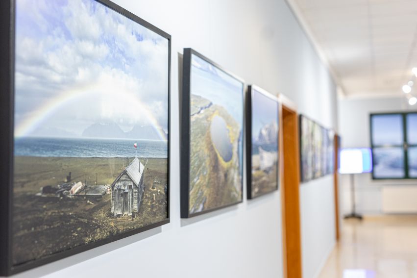 „Barwy Arktyki – Spitsbergen” – wernisaż wystawy w Muzeum...