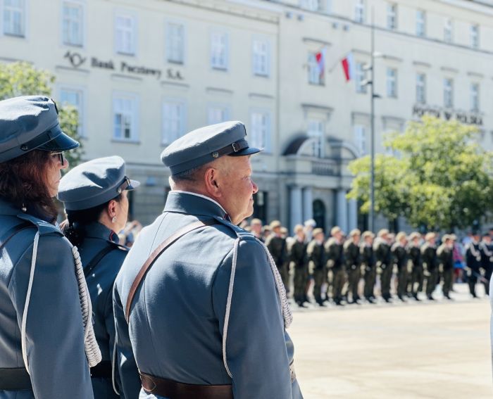 Święto Wojska Polskiego - uroczysty przemarsz i Apel na...