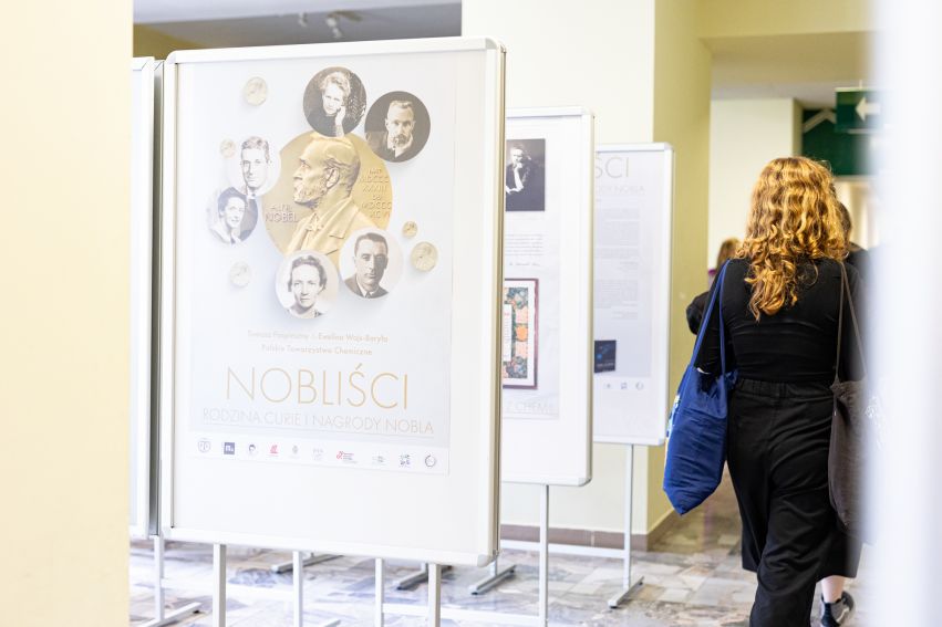 Konferencja "Maria Curie-Skłodowska, niecodzienna...