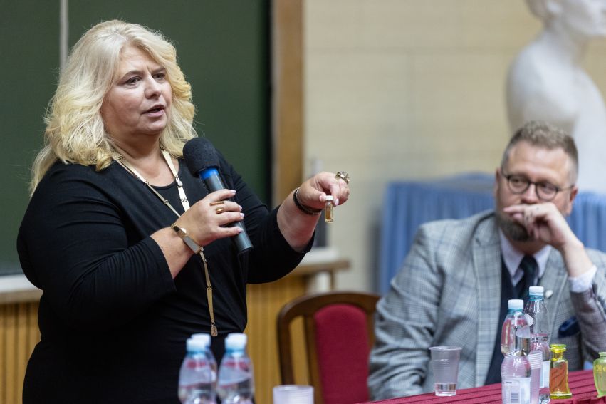 Konferencja "Maria Curie-Skłodowska, niecodzienna...