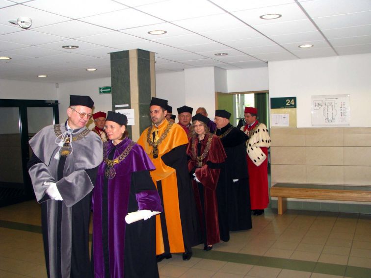 Uroczystość nadania tytułu doktora honoris causa prof. dr...