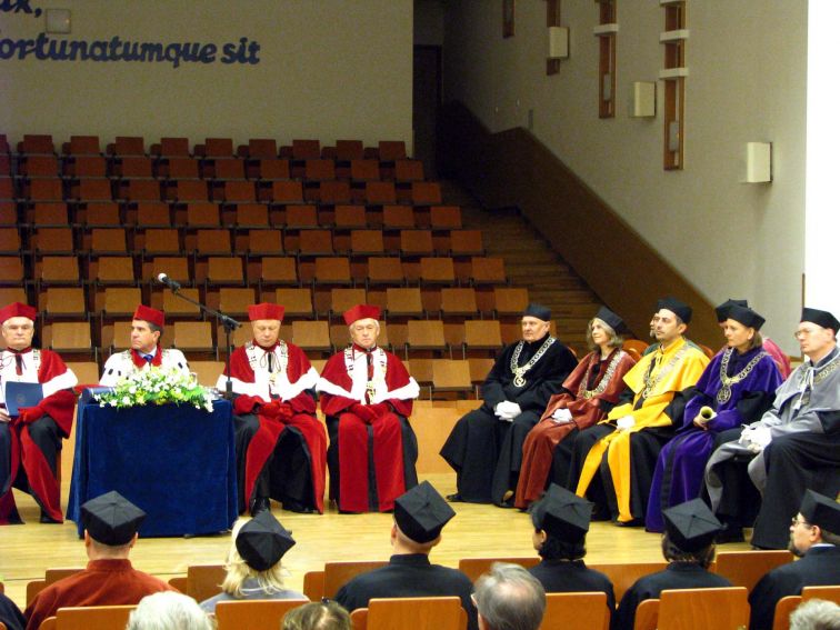 Uroczystość nadania tytułu doktora honoris causa prof. dr...