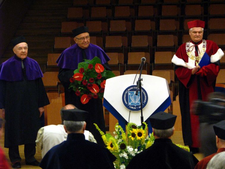 Uroczystość nadania tytułu doktora honoris causa prof. dr...