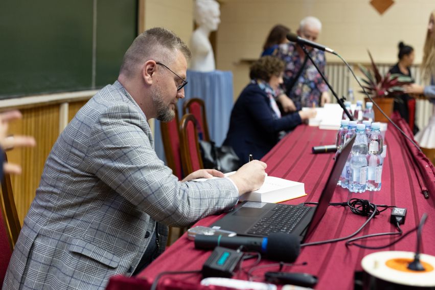 Konferencja "Maria Curie-Skłodowska, niecodzienna...