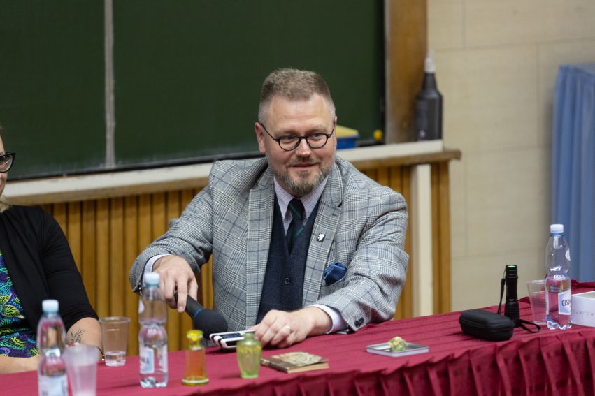 Konferencja "Maria Curie-Skłodowska, niecodzienna...