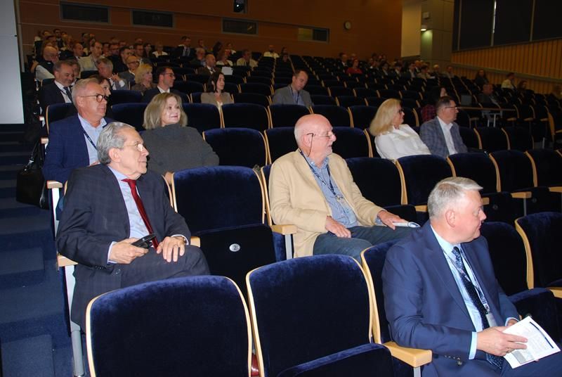 Konferencja Polskiej Sekcji Międzynarodowego...