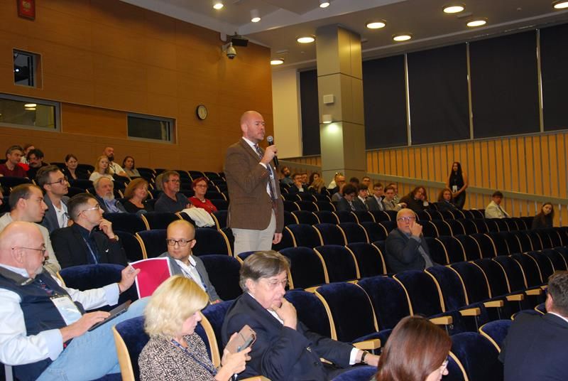 Konferencja Polskiej Sekcji Międzynarodowego...