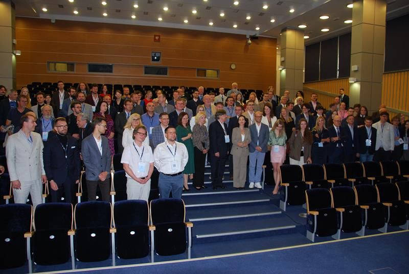 Konferencja Polskiej Sekcji Międzynarodowego...