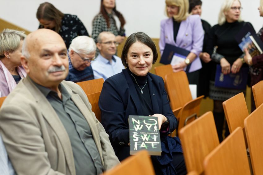 Spotkanie z pisarką Ałbeną Grabowska (relacja)