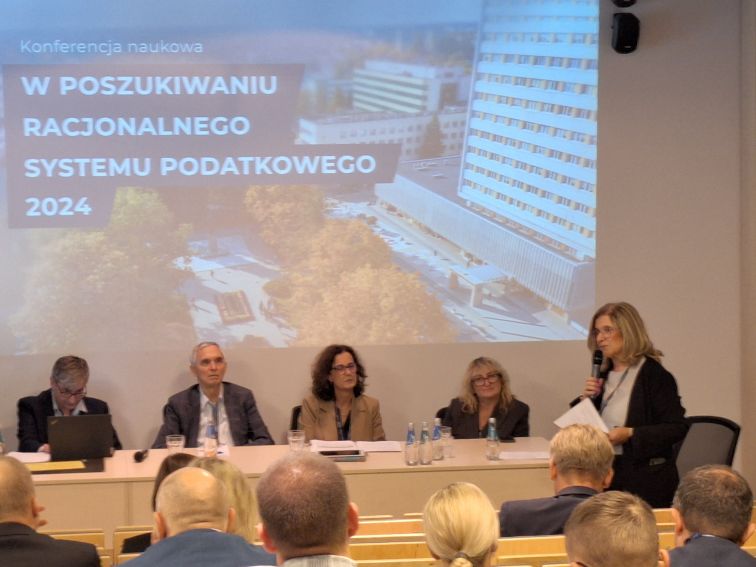 Zdjecia z konferencji