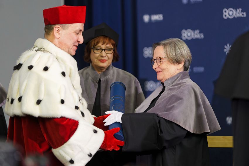 Uroczystość nadania tytułów DHC Anne Applebaum, Agnieszce...