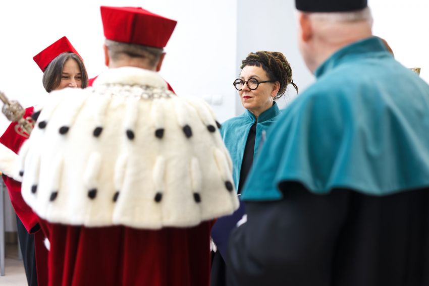 Uroczystość nadania tytułów DHC Anne Applebaum, Agnieszce...