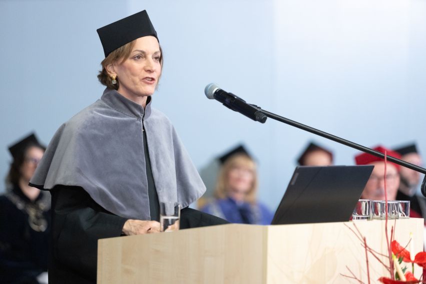 Uroczystość nadania tytułów DHC Anne Applebaum, Agnieszce...