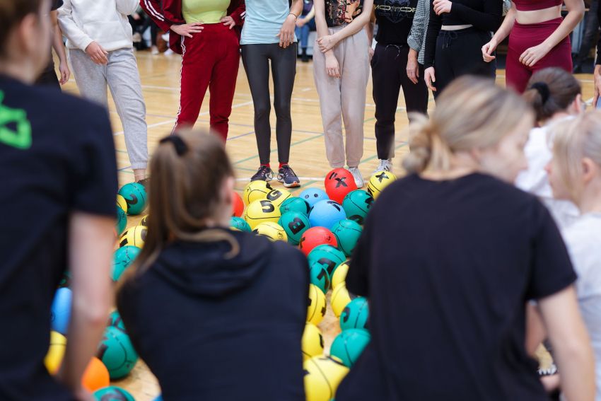  „Ruch, który uczy. EDUballe i mini-EDUballe w edukacji i...