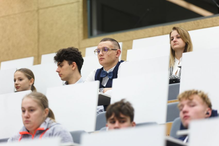 Edukacja i szkolnictwo zawodowe w kontekście ochrony...