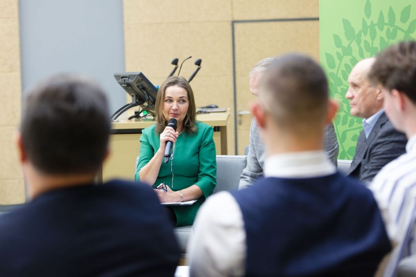 Edukacja i szkolnictwo zawodowe w kontekście ochrony...