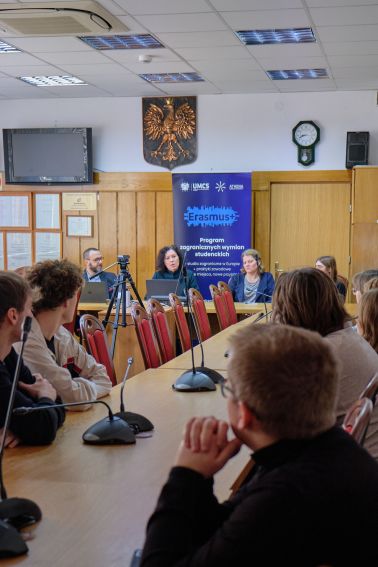 	Fotorelacja ze spotkania informacyjnego Erasmus+