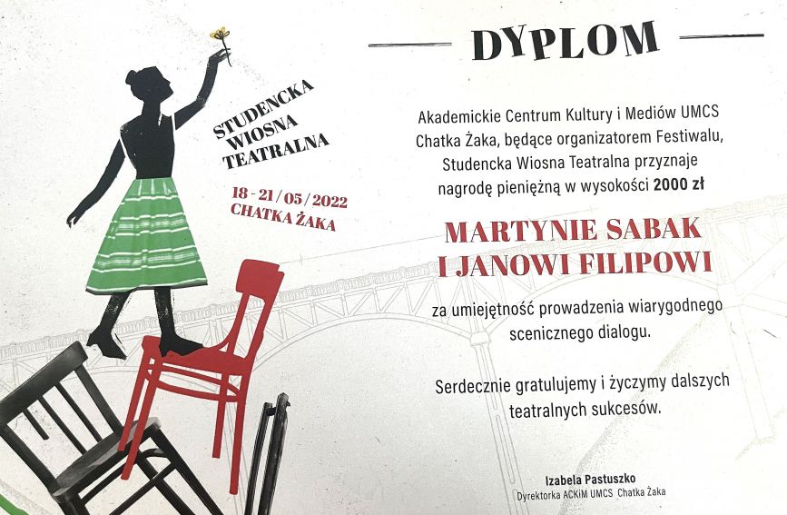 Dyplomy studentów