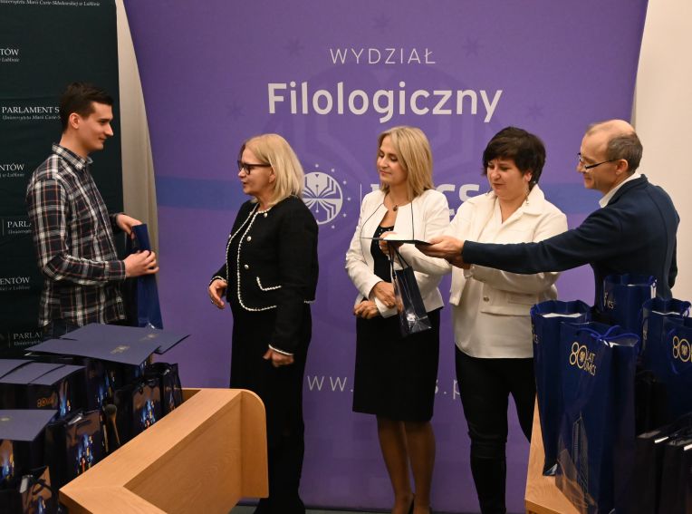 Najlepsze prace dyplomowe na Wydziale Filologicznym...