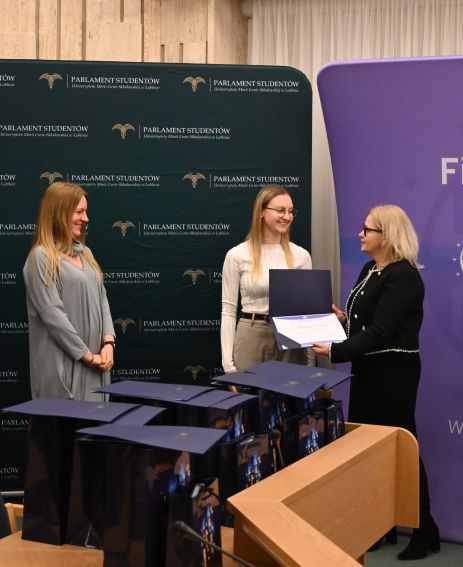 Najlepsze prace dyplomowe na Wydziale Filologicznym...