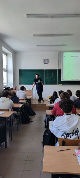 Dziewczyny na ścisłe! - Bądź jak Maria