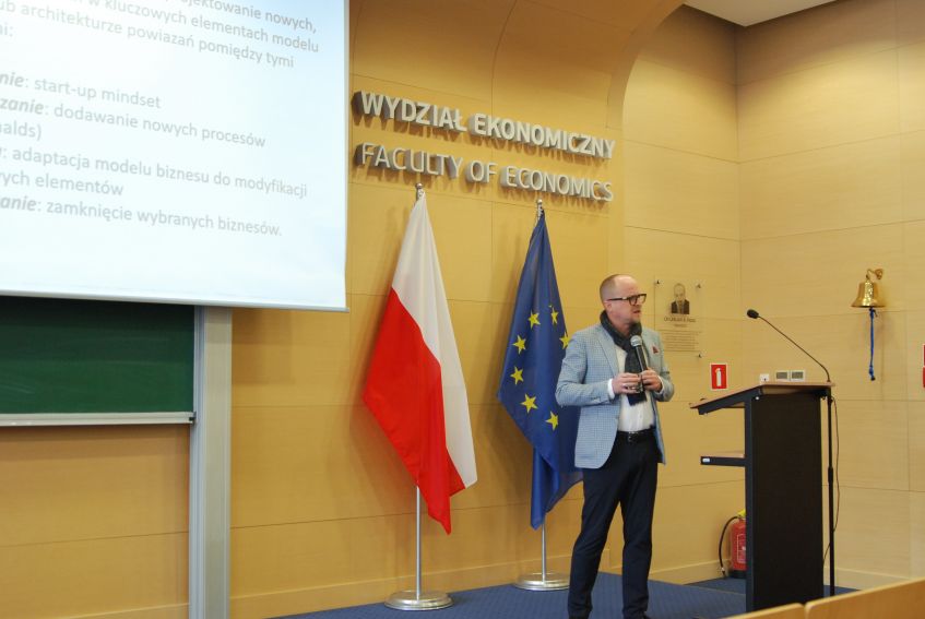 Wykłady prof. Czakona