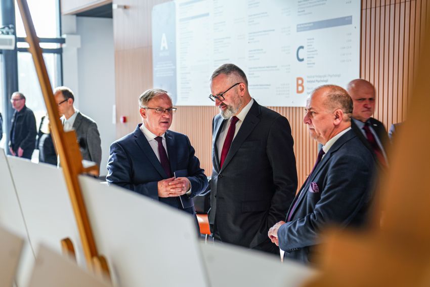 Rozmowy dyplomatyczne z Ambasadorem Szwajcarii w Polsce...