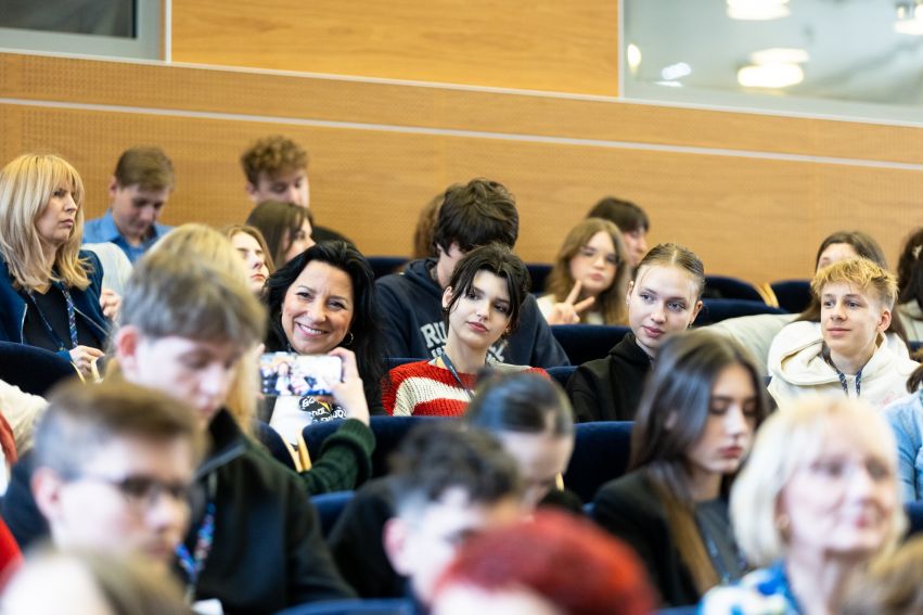 X edycja Ogólnopolskiego Konkursu Językowego Faces of...