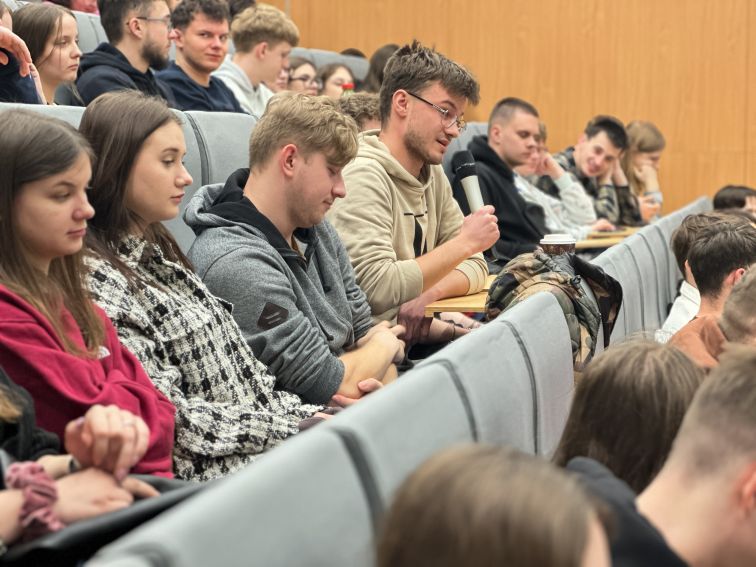 Spotkanie z Łukaszem Jabłońskim w ramach cyklu Open Debates